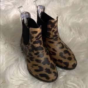 Joules Leopard print rain boots toddler size 9